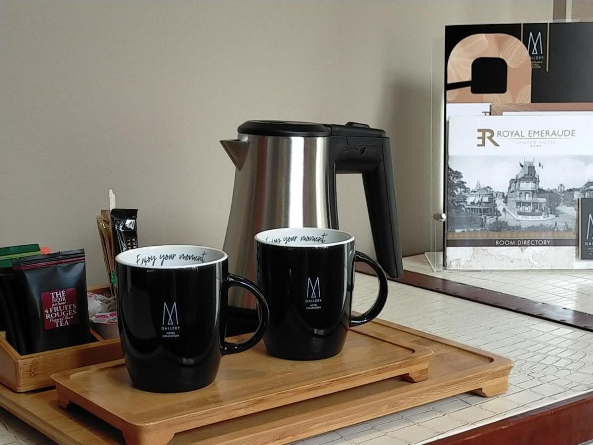 美憬阁皇家艾美劳德酒店 迪纳尔 外观 照片